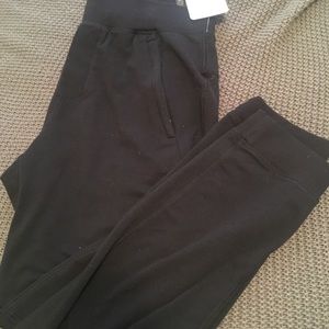 Lululemon Mens cross-cut Jogger size M
